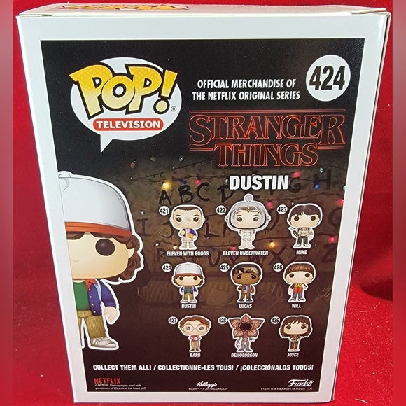Dustin funko # 424 (nib) - Picture 7 of 7